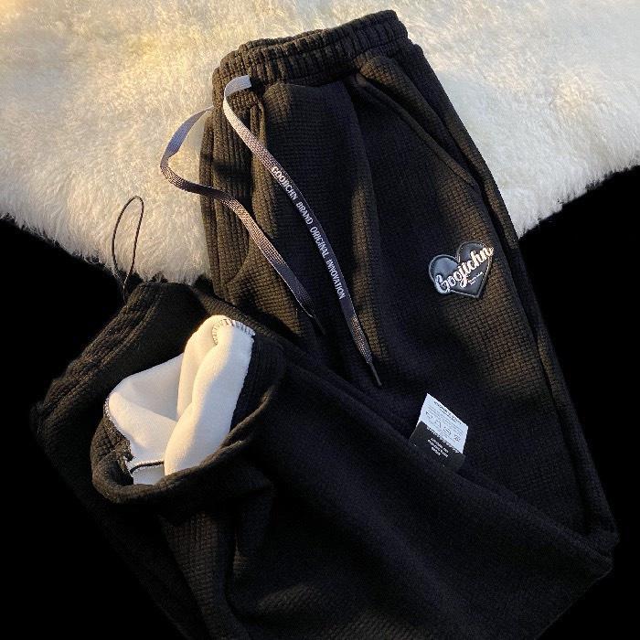 Quần Jogger Nữ Thêu Trái Tim Thun Tăm 3 Màu - Quần Thể Thao Nữ Dáng Rộng Ống Rút