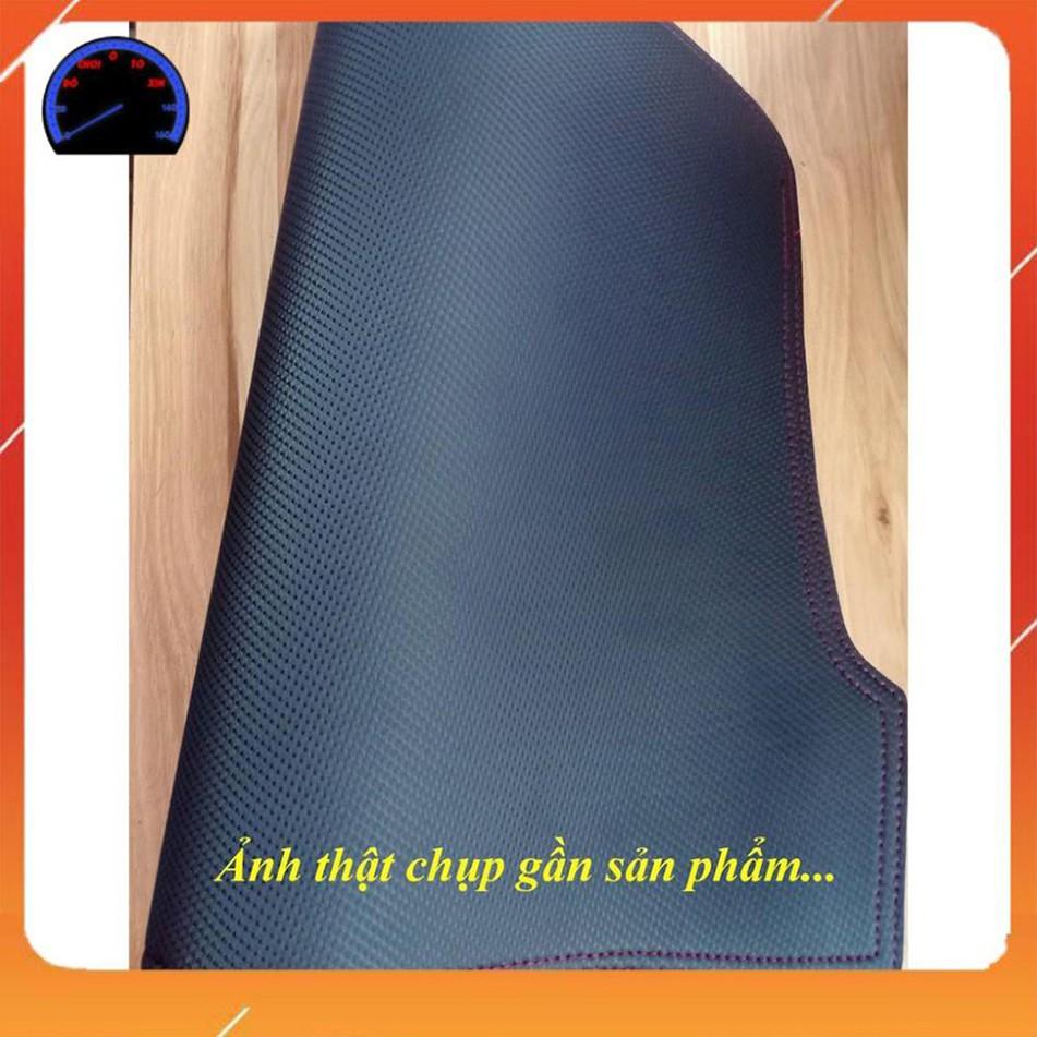 Thảm taplo Santafe 2018-2021 - da vân carbon cao cấp