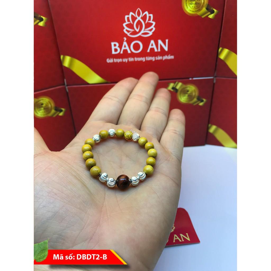 vòng dâu tằm mix đá mệnh dành cho bé