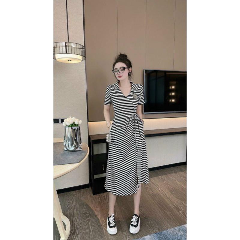 ĐẦM SỌC KẾT LOGO CỔ BẺ