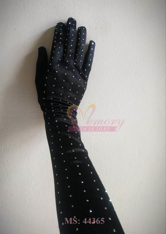 Găng tay lụa sang chảnh đính hạt sáng lấp lánh màu đen cho Cô dâu và Dạ hội, đi tiệc, sự kiện, lễ hội, chụp ảnh MS: 44365