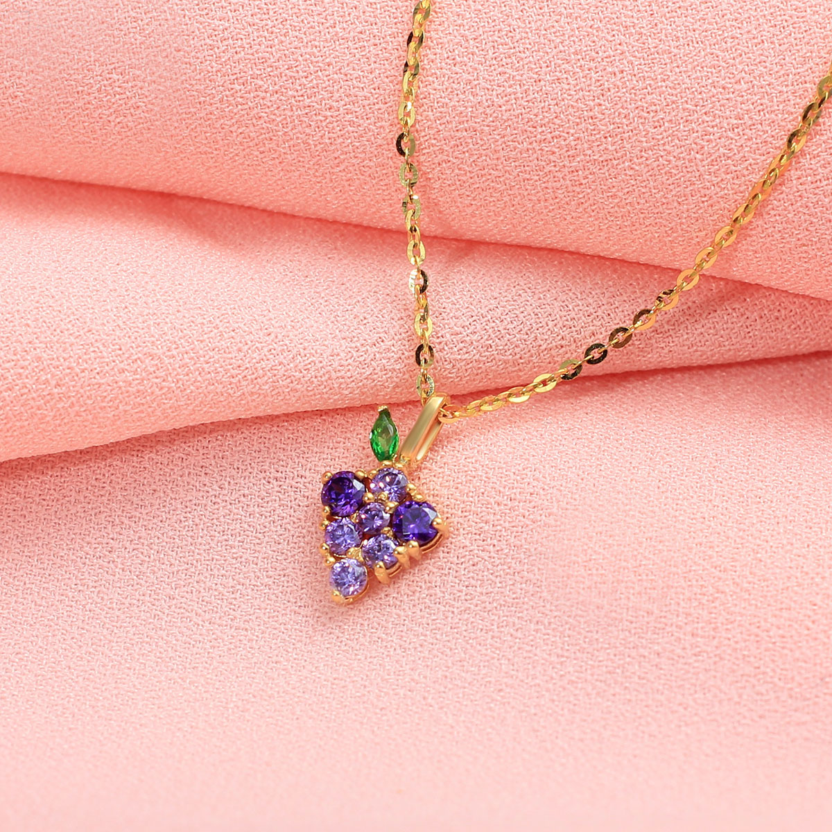 Mặt dây chuyền vàng tây hình trái nho đính đá JP1028 Jyme Jewelry