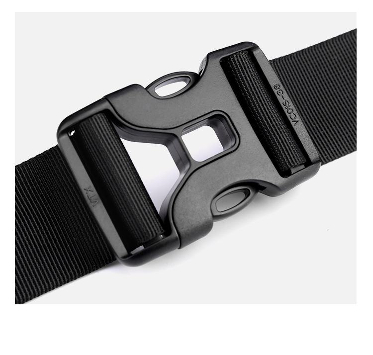 Túi đeo chéo nam phong cách mới  - BEE GEE DCN9257