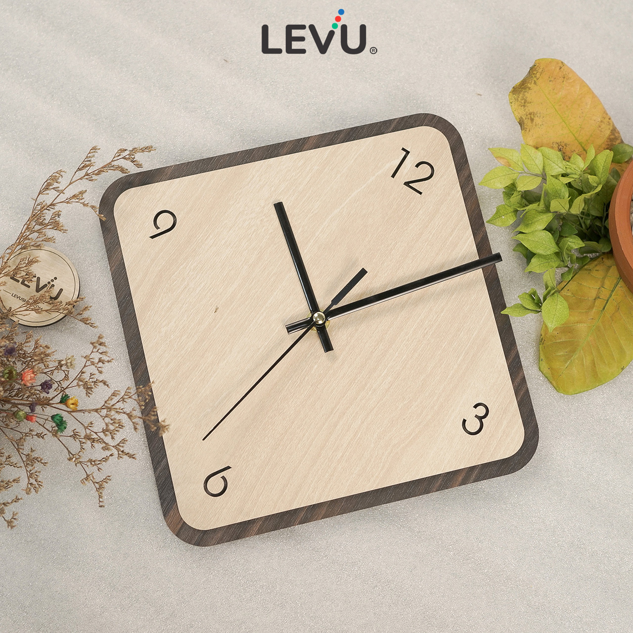 Đồng Hồ Treo Tường độc lạ LEVU DH08 phong cách Châu Âu