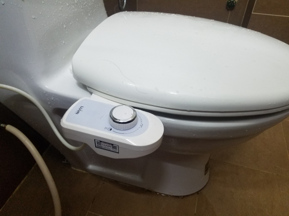 Vòi rửa vệ sinh thông minh Luva Bidet LB101