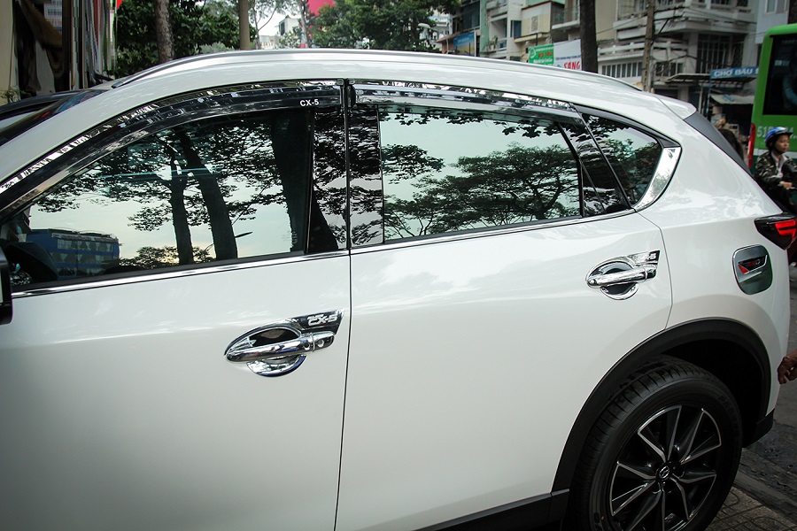 Bộ vè che mưa Fashion cho Mazda CX-5 viền Crom cao cấp