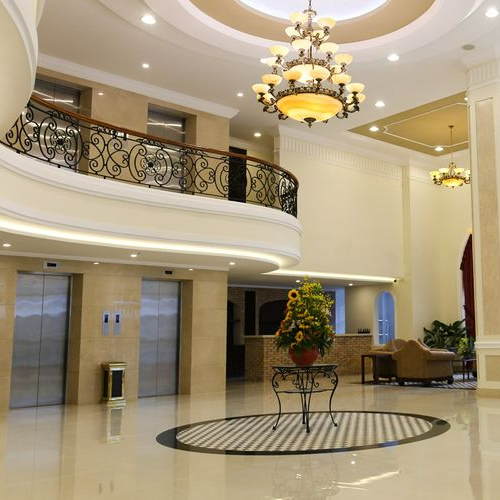 Iris Hotel Đà Lạt 3 *. Bao Gồm Ăn Sáng. Khách Sạn Tại Trung Tâm Thành Phố