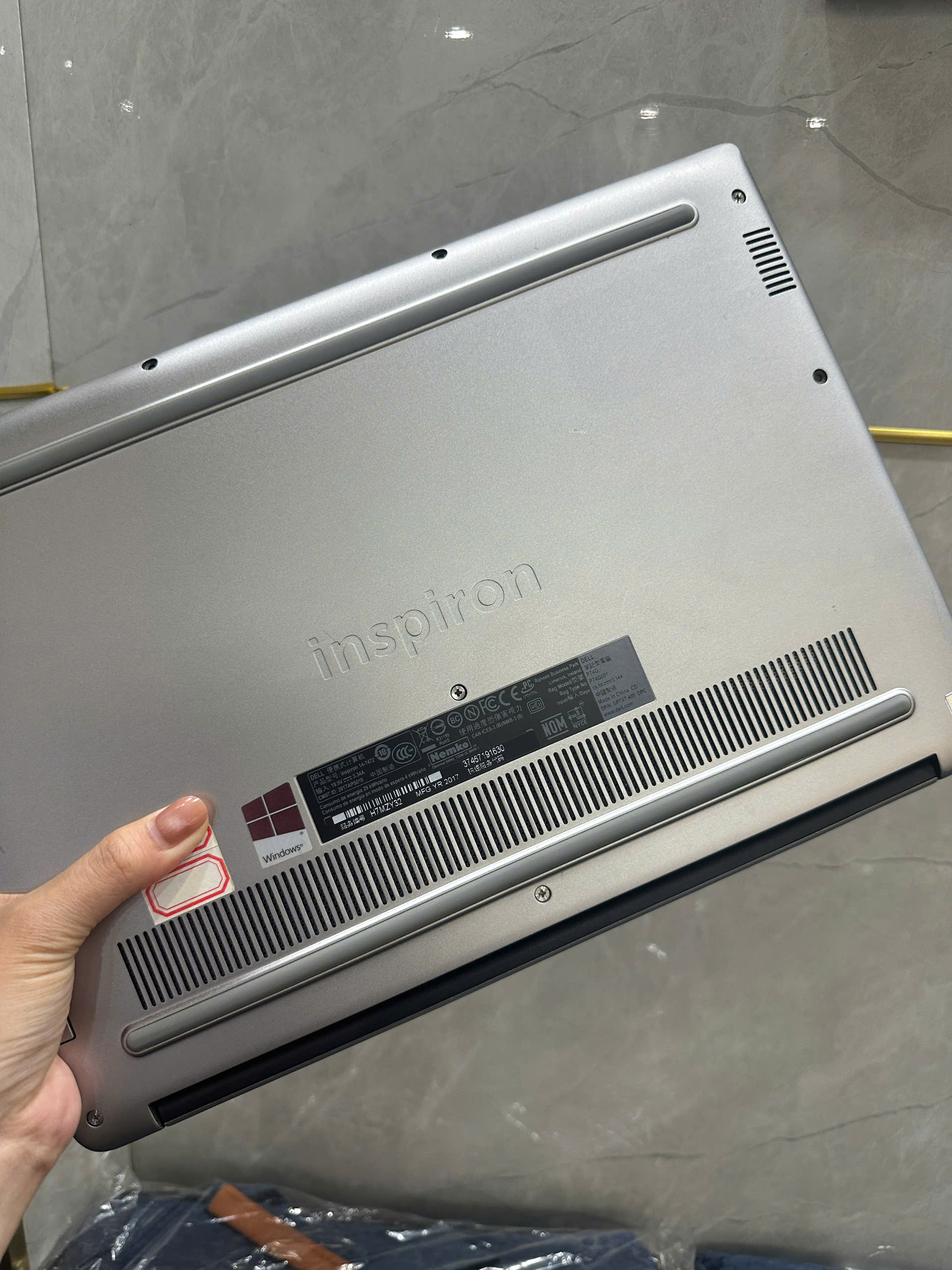 Laptop Dell Inspiron 7472, Core i5-8250U, Ram 8GB, SSD 128GB, 14 inch Full HD, VGA 2G - Hàng Chính Hãng