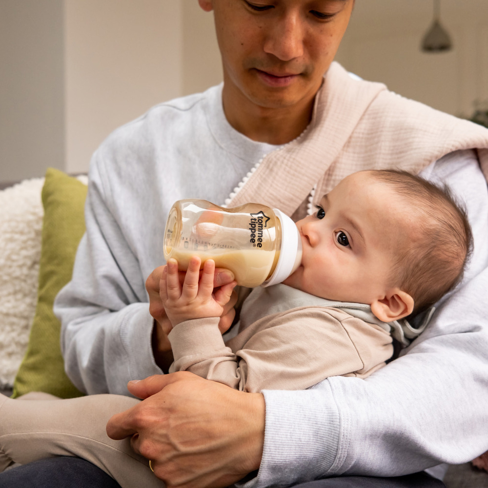 COMBO Ty Ngậm Dạ Quang Tommee Tippee Night Time 0-6m &amp; Bình Sữa PPSU Ty Siêu Mềm Tommee Tippee Natural Start 150ml