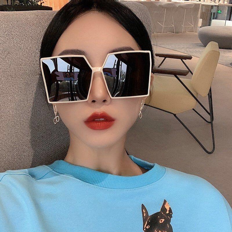 Kính râm đi biển gọng vuông trắng bản to thời trang nữ phong cách K3011