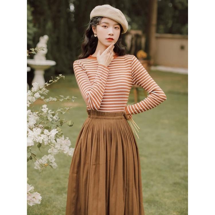 MS708 Áo len nữ dệt kim kẻ ngang cổ xoăn Quảng Châu