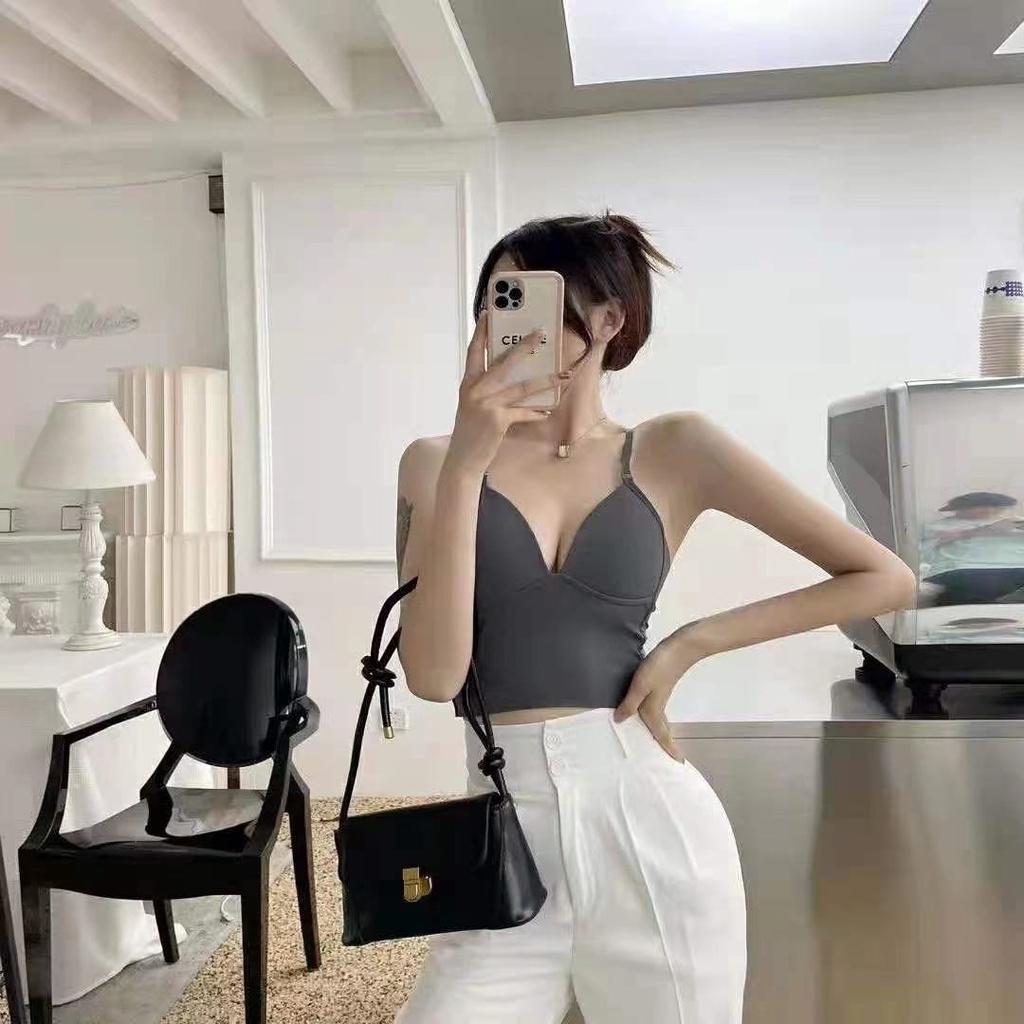 Áo 2 Dây Nữ Su Cup Cổ Chữ V Sâu Gợi Cảm Đệm Ngực Dáng Ôm 2D18