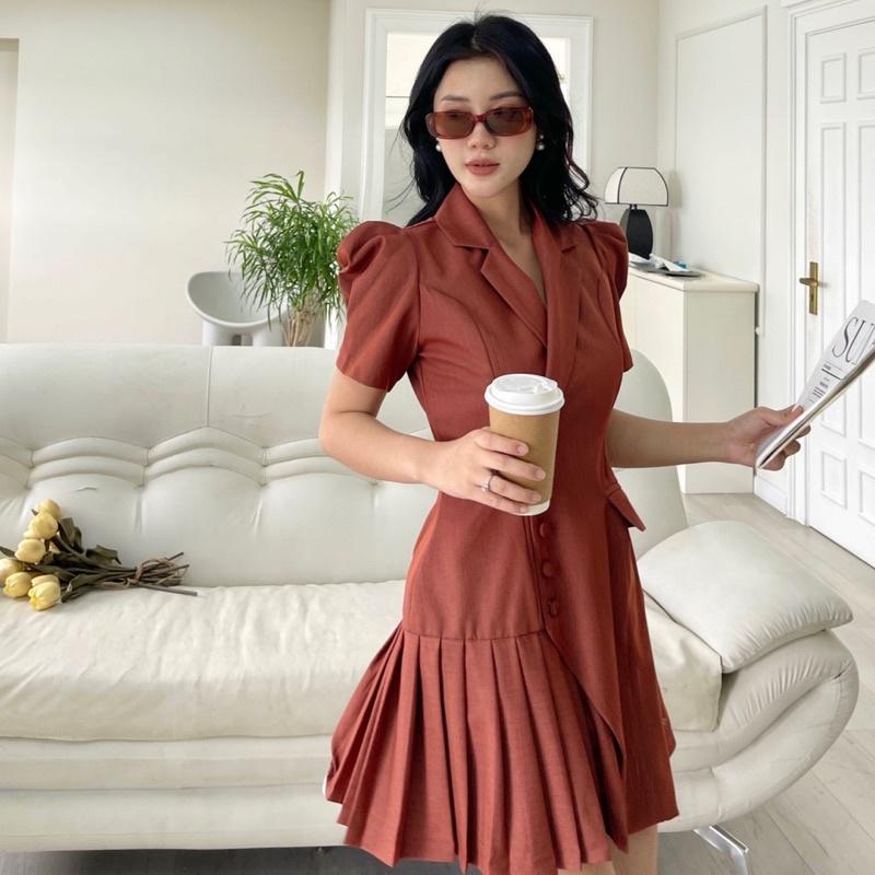 MINA DRESS Đầm vest xếp li nút bọc