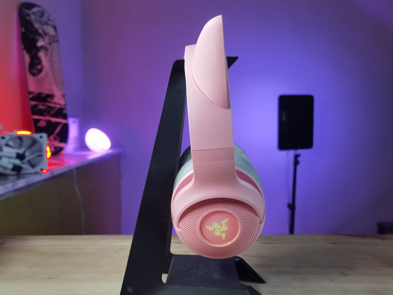 Tai nghe Razer Kraken Kitty V2 BT