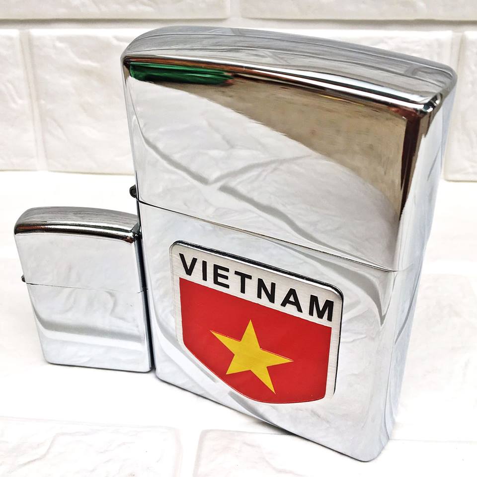 Combo 2 tem nhôm cờ Việt Nam  ( 5 x 5cm)