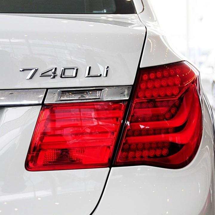 Decal tem chữ inox 730LI, 740LI và 750LI dán xe ô tô BMW