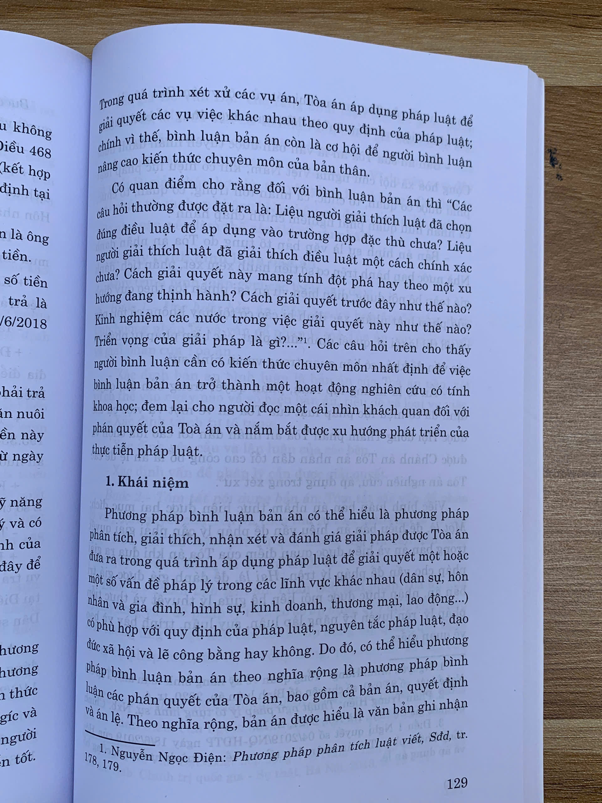 Giáo trình Phương pháp nghiên cứu khoa học luật