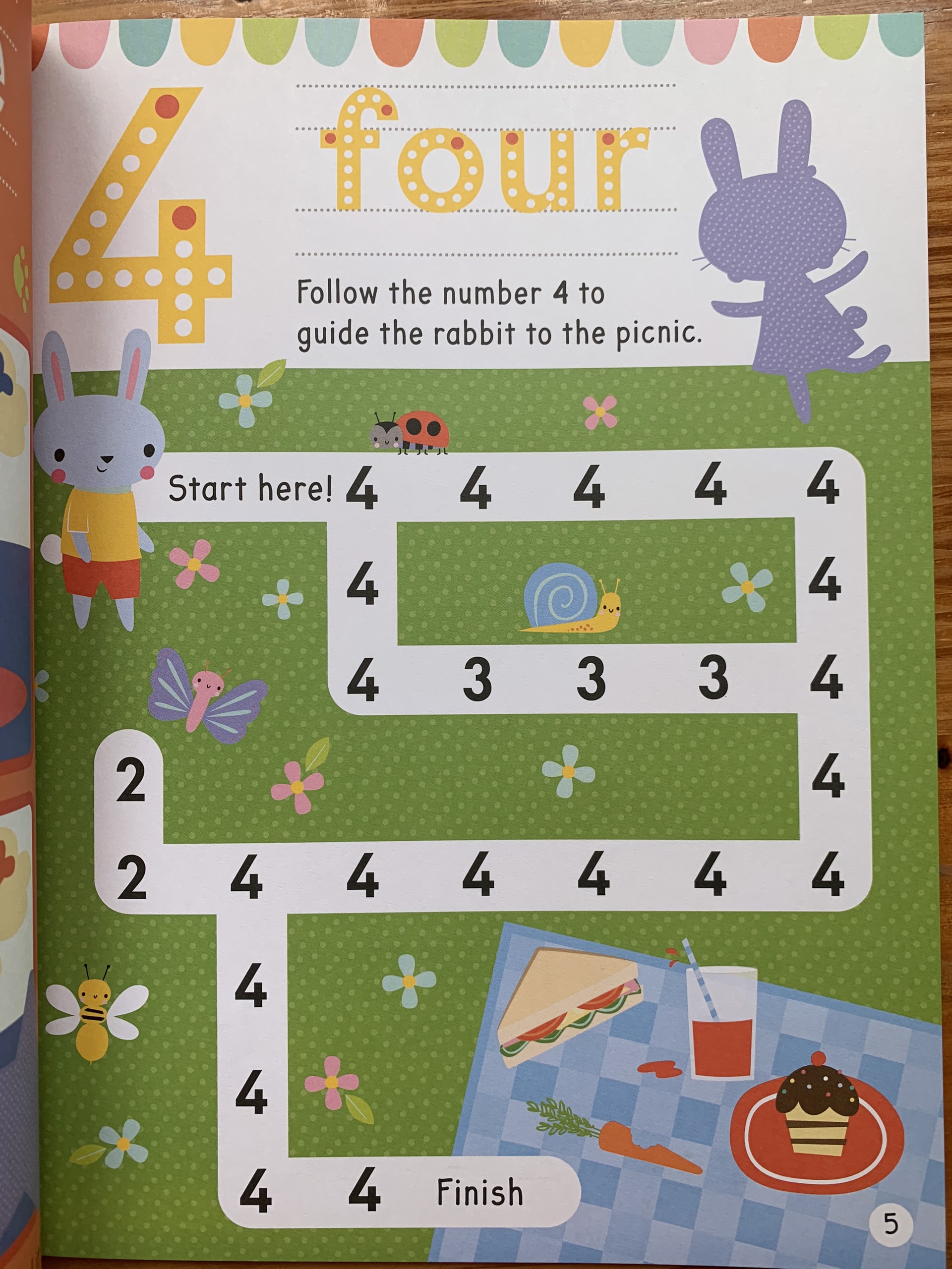 Sách tương tác sticker – Số đếm 123 (Sticker activity book)