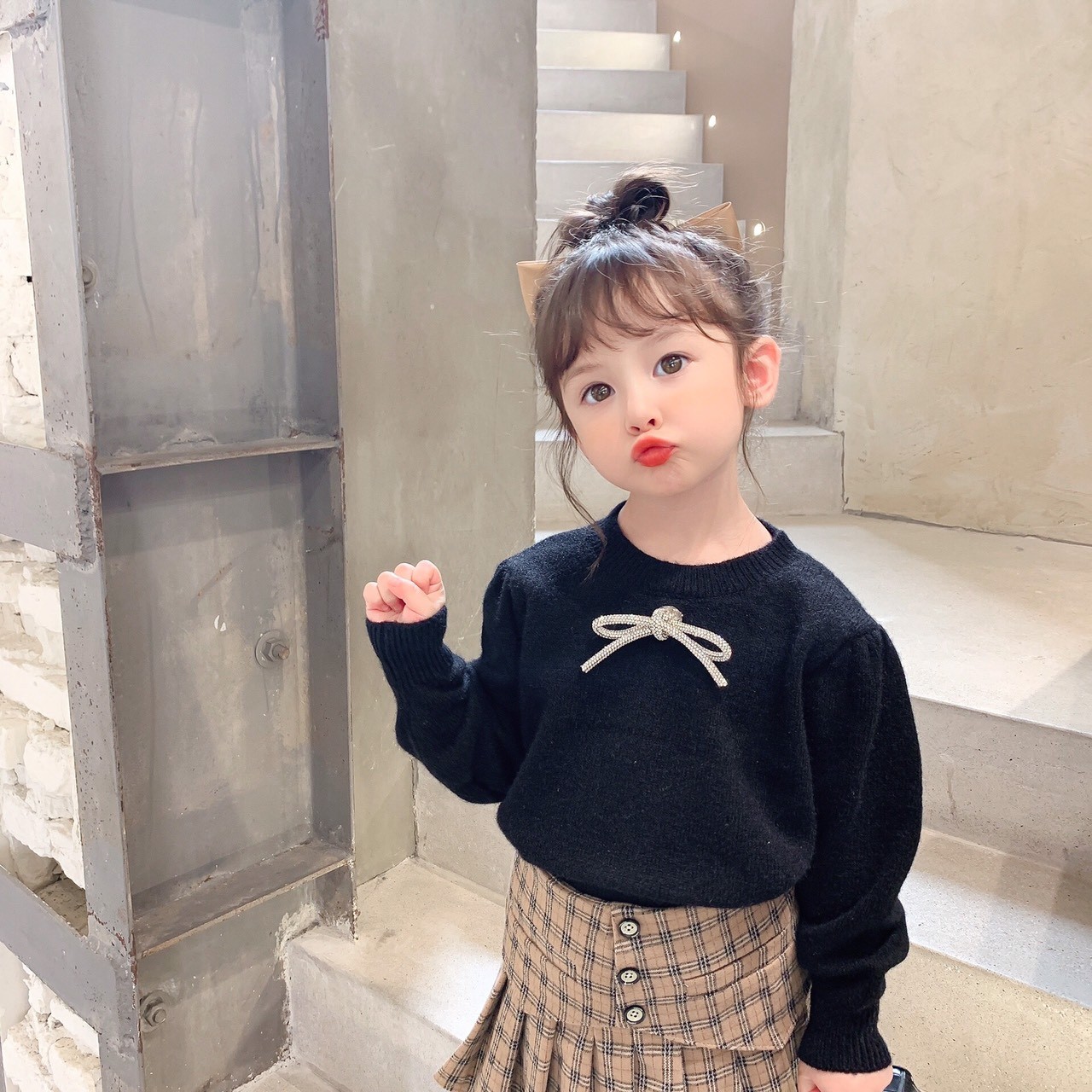 Áo len cho bé gái tiểu thư nơ tay bồng, Áo len trẻ em 1-7 tuổi phong cách Hàn Quốc đanh sợi không bai xù