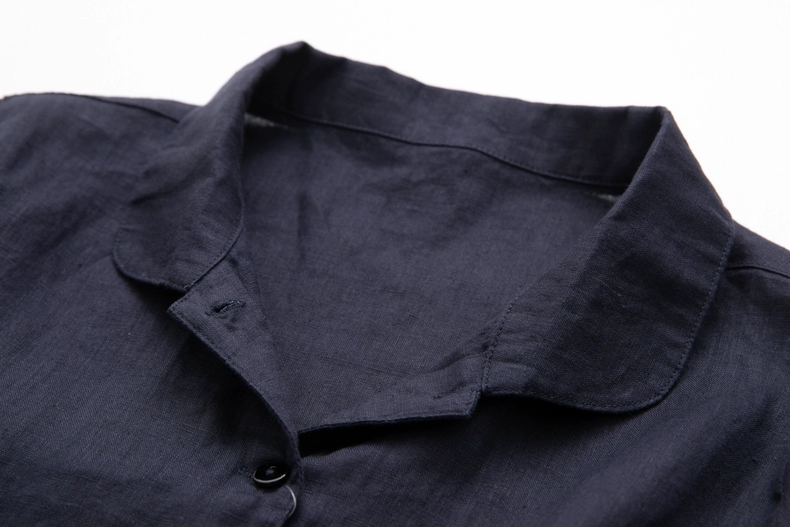 Đầm nữ suông dáng xòe cổ sen phối cúc kín đáo có kèm dây thắt eo chất liệu Linen cao cấp, thanh lịch