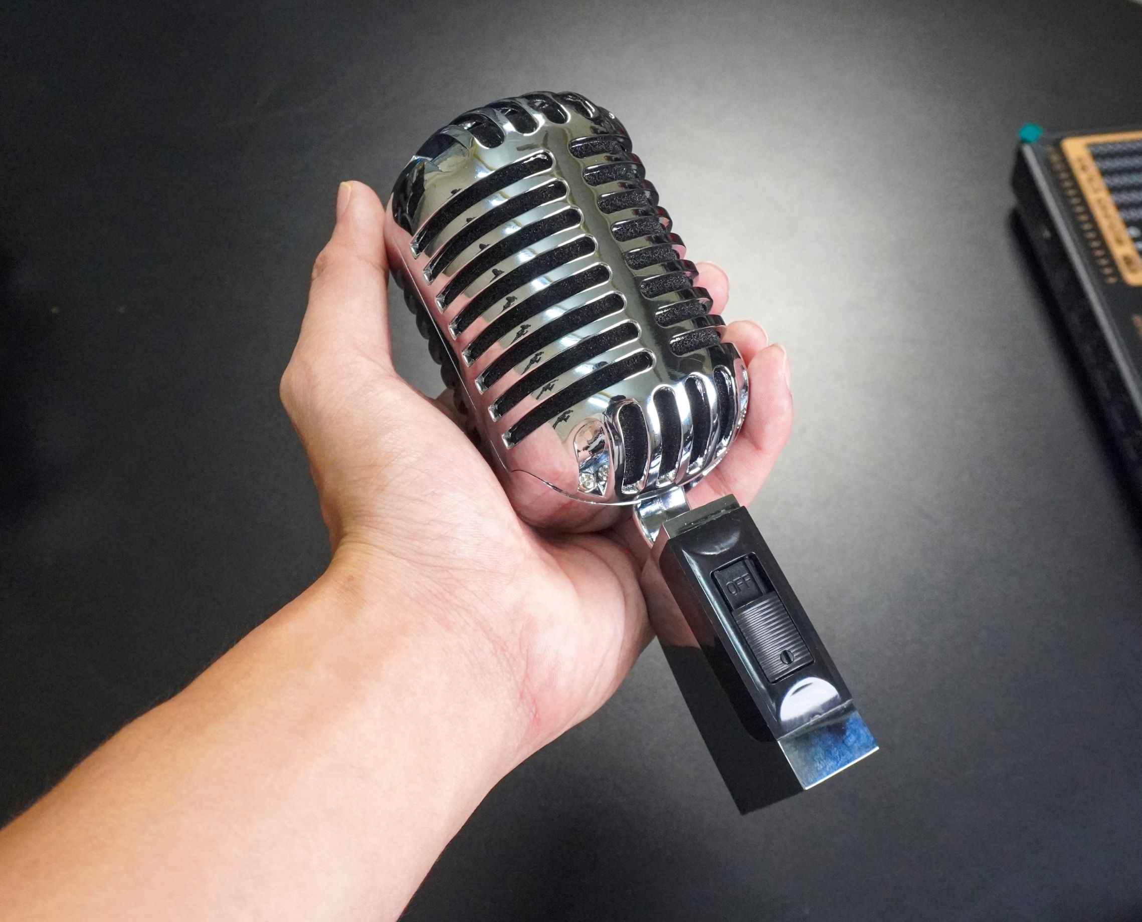 Micro MTMax B1 - Micro karaoke sân khấu phong cách vintage (cổ điển) - Mic có dây chuyên dùng cho phòng trà, karaoke, livestream, thu âm chuyên nghiệp - Quay video, MV ca nhạc - Kết nối hầu hết các thiết bị âm thanh - Hàng nhập khẩu