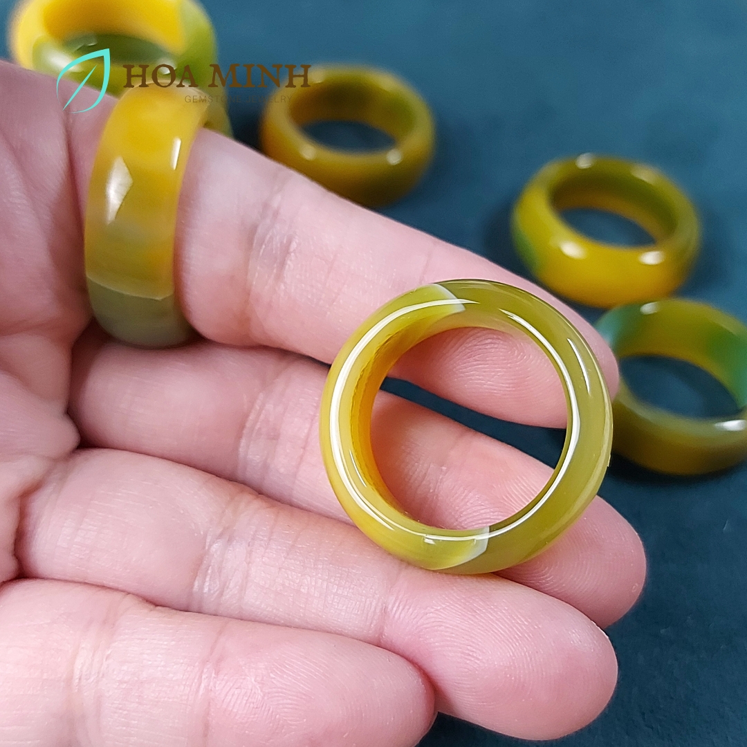 Nhẫn đá Mã Não vàng ngả xanh cốm VIP đẹp size lớn đường kính 19mm dày nhẫn 9 li big size nhẫn nam nhẫn nữ