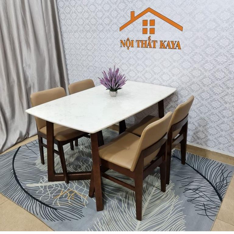 Bộ bàn ăn mặt đá 4 ghế Hana chân M