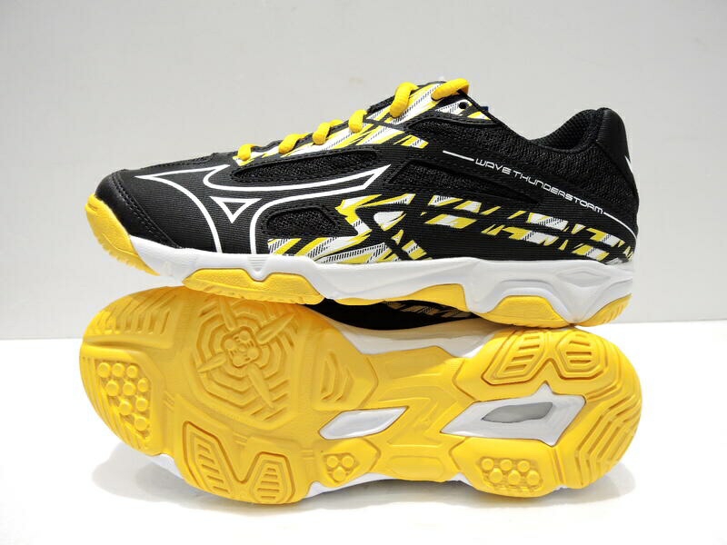 Giày thể thao cầu lông chính hãng MIZUNO WAVE THUNDERSTORM mẫu mới dành cho cả nam và nữ- tặng tất thể thao bendu chính hãng