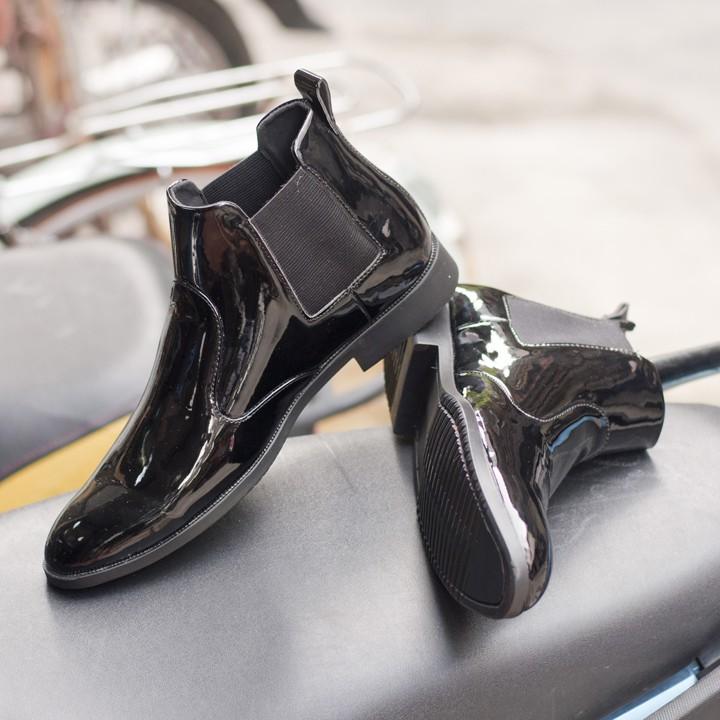 Giày Boot Nam Cổ Chun Da Bóng Màu Đen Sang Trọng Và Phong Cách - CB520-BONGCHUN-Kèm Vòng Gỗ Mun