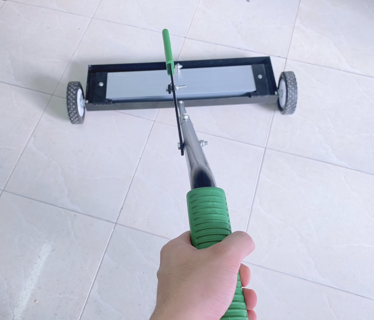 Xe hít đinh nam châm, xe đẩy nam châm vĩnh cửu lực từ mạnh