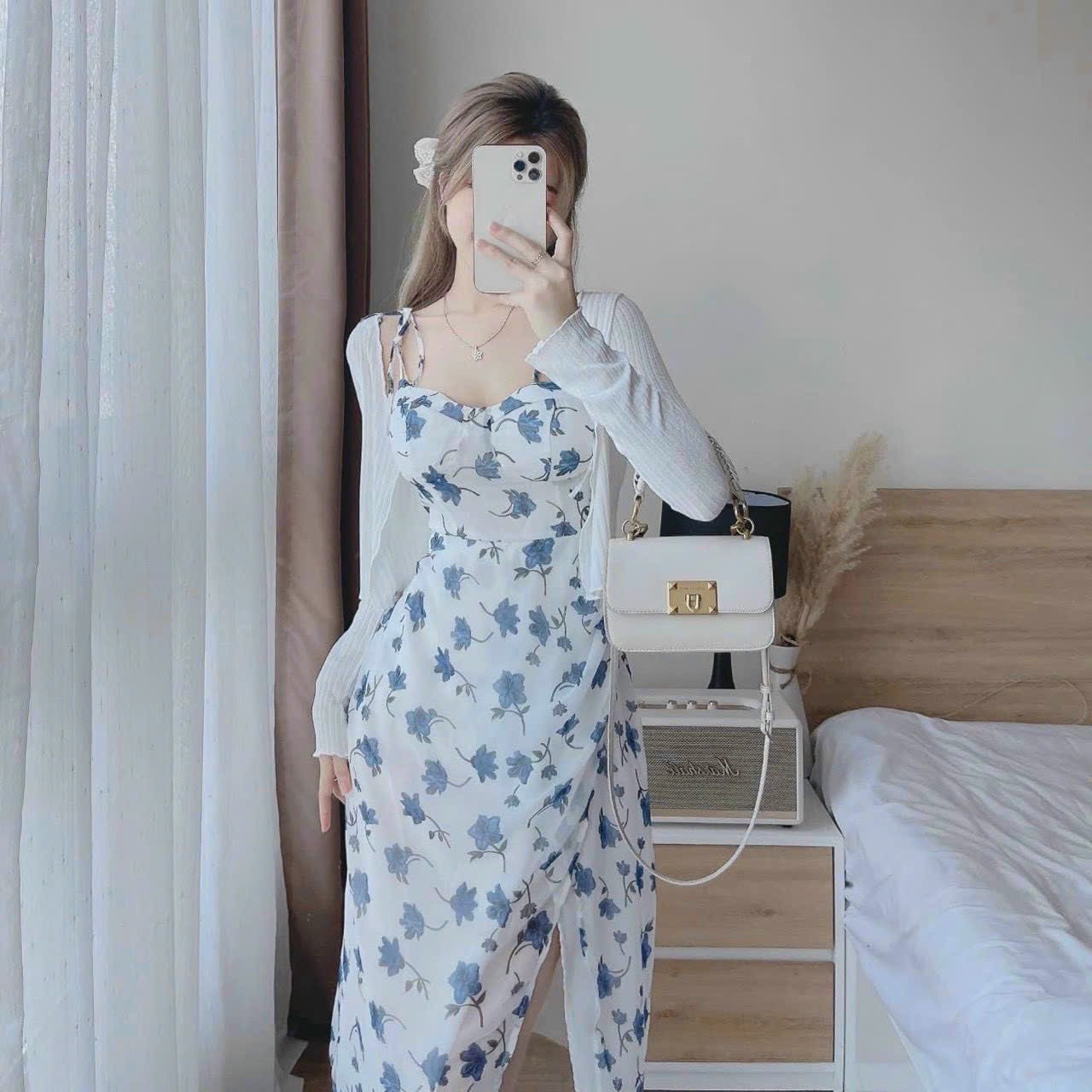 ĐẦM VOAN HOA XẾP LY CÓ LÓT, CÓ MÚT NGỰC KÈM ÁO KHOÁC MÀU Y HÌNH