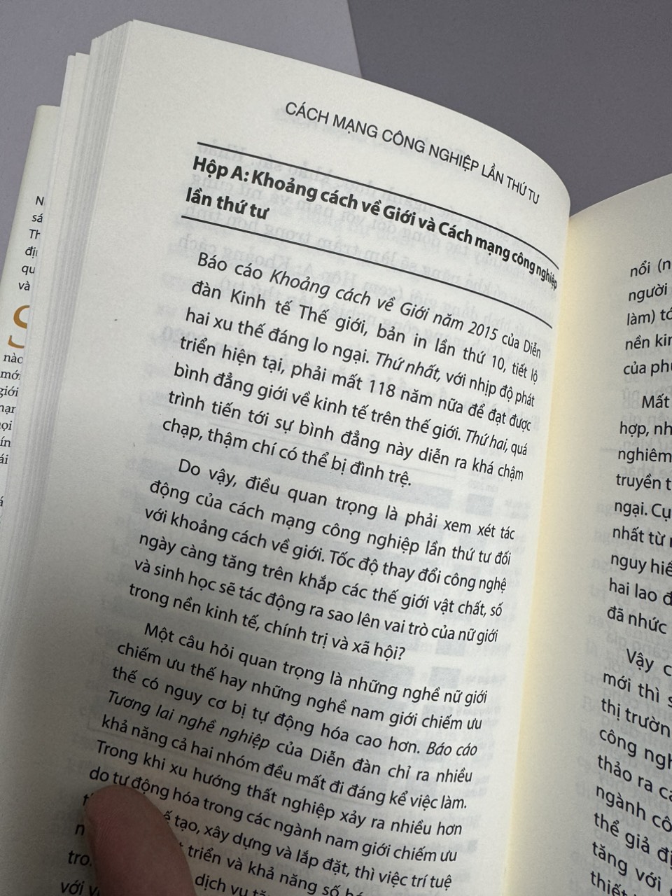 (Bìa cứng) CÁCH MẠNG CÔNG NGHIỆP LẦN THỨ TƯ - Klaus Schwab – Bộ ngoại giao dịch – Thái Hà Books