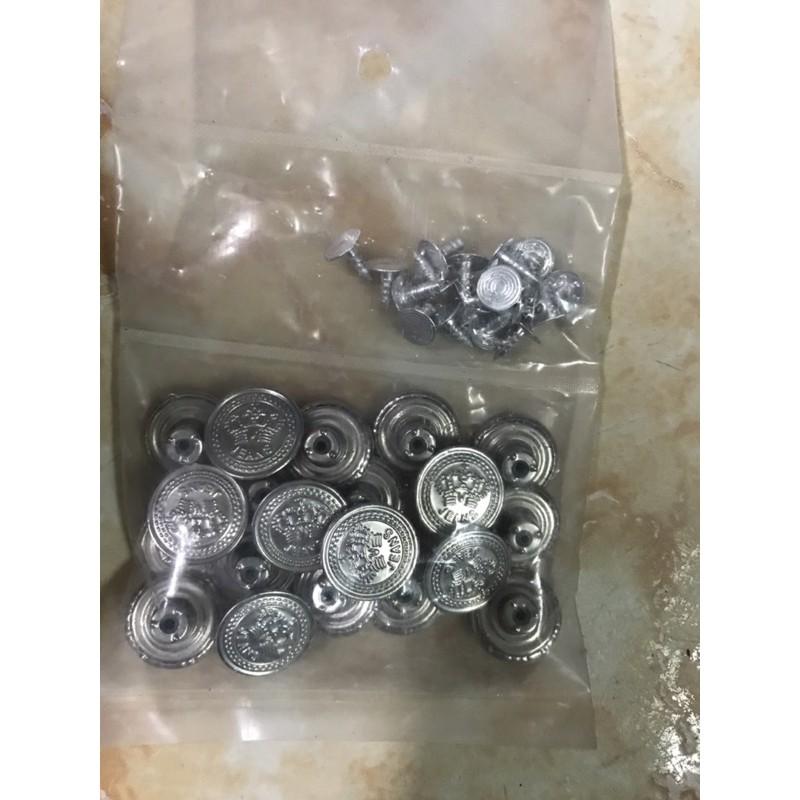 Nút quần jen nút trắng hoàng đế 20 nút