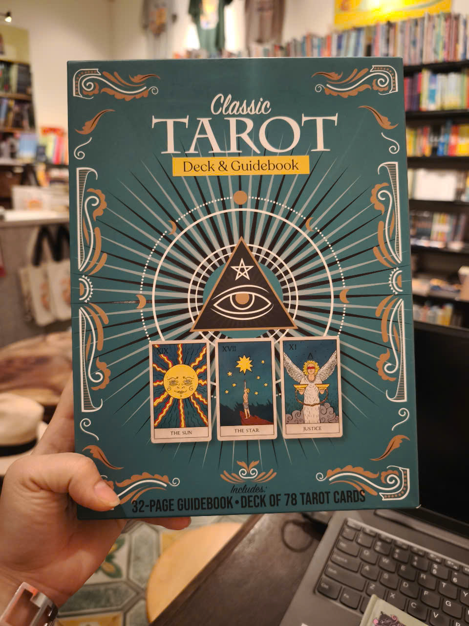 Sách - Classic Tarot Deck and Guidebook Kit: Includes: 32-page Guidebook, Deck of 78 Tarot Cards by Chartwell Books