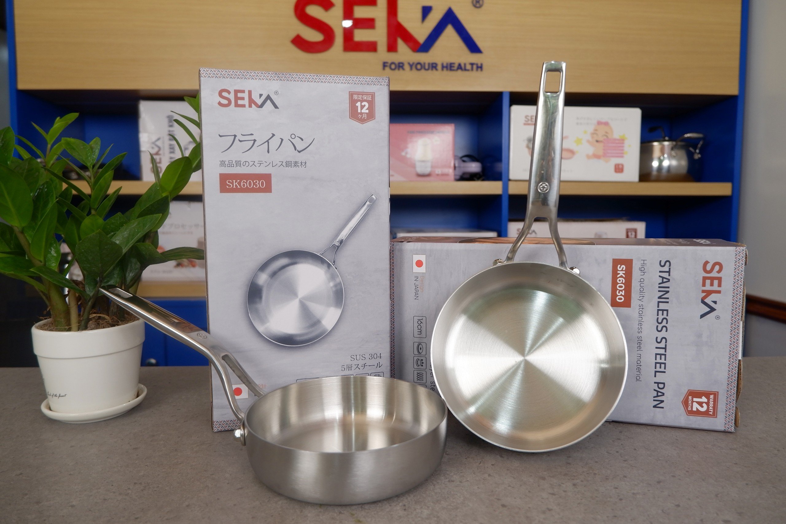 Chảo inox Nguyên khối nông lòng SEKA size 22 và 26 sử dụng cho mọi loại bếp