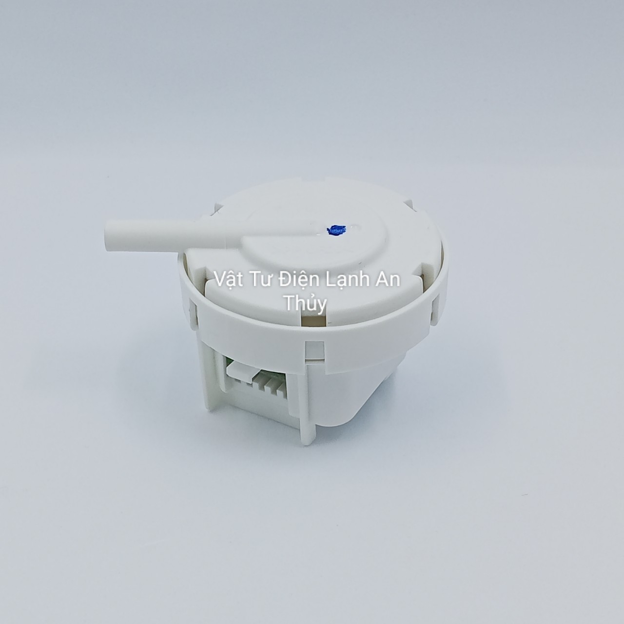 Phao áp lực máy giặt Aqua cửa ngang màu trắng - Van áp lực máy giặt Aqua cửa ngang màu trắng - Phao máy giặt Aqua trắng
