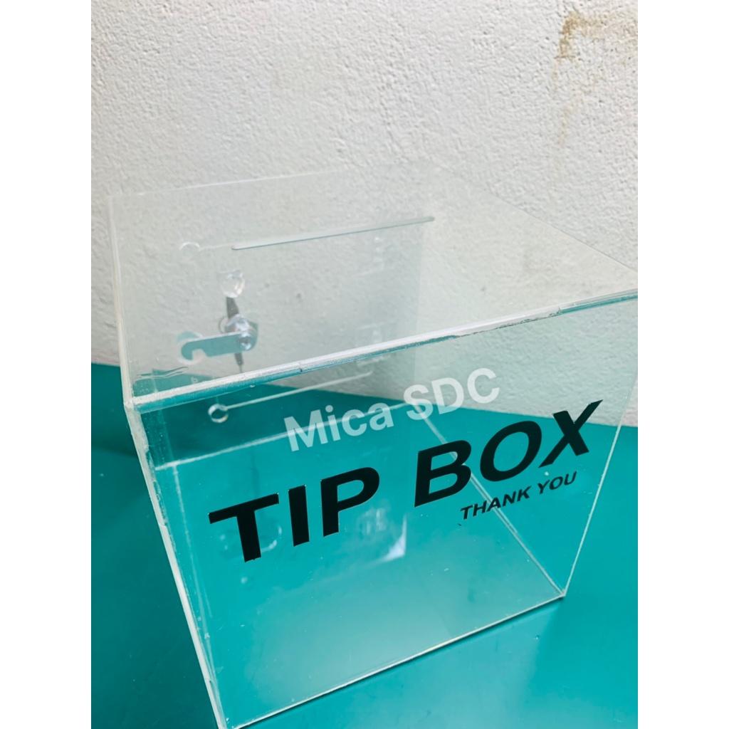 Hộp Đựng Tiê`n Tip - TIP BOX bằng mica có ổ khóa