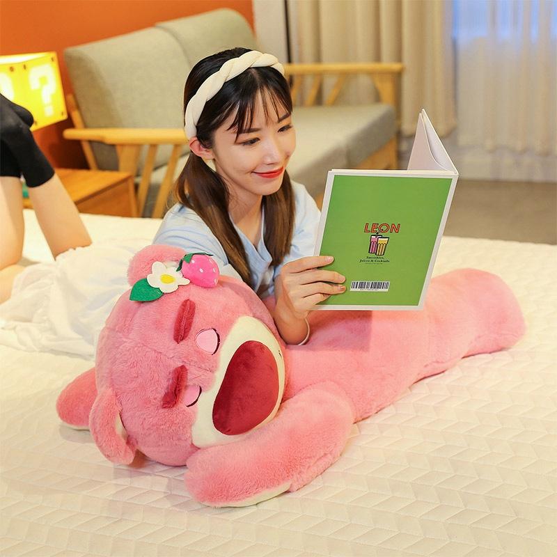 Gấu dâu Lotso dáng nằm cao cấp mềm mịn