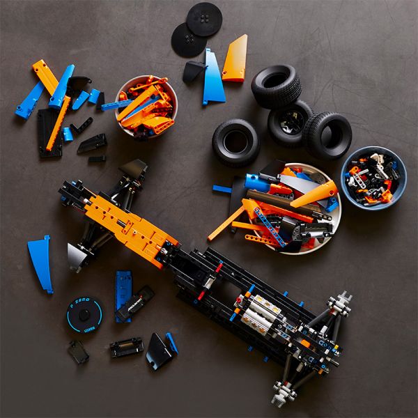 BỘ LẮP RÁP LEGO TECHNIC 42141 SIÊU XE ĐUA F1 MCLAREN
