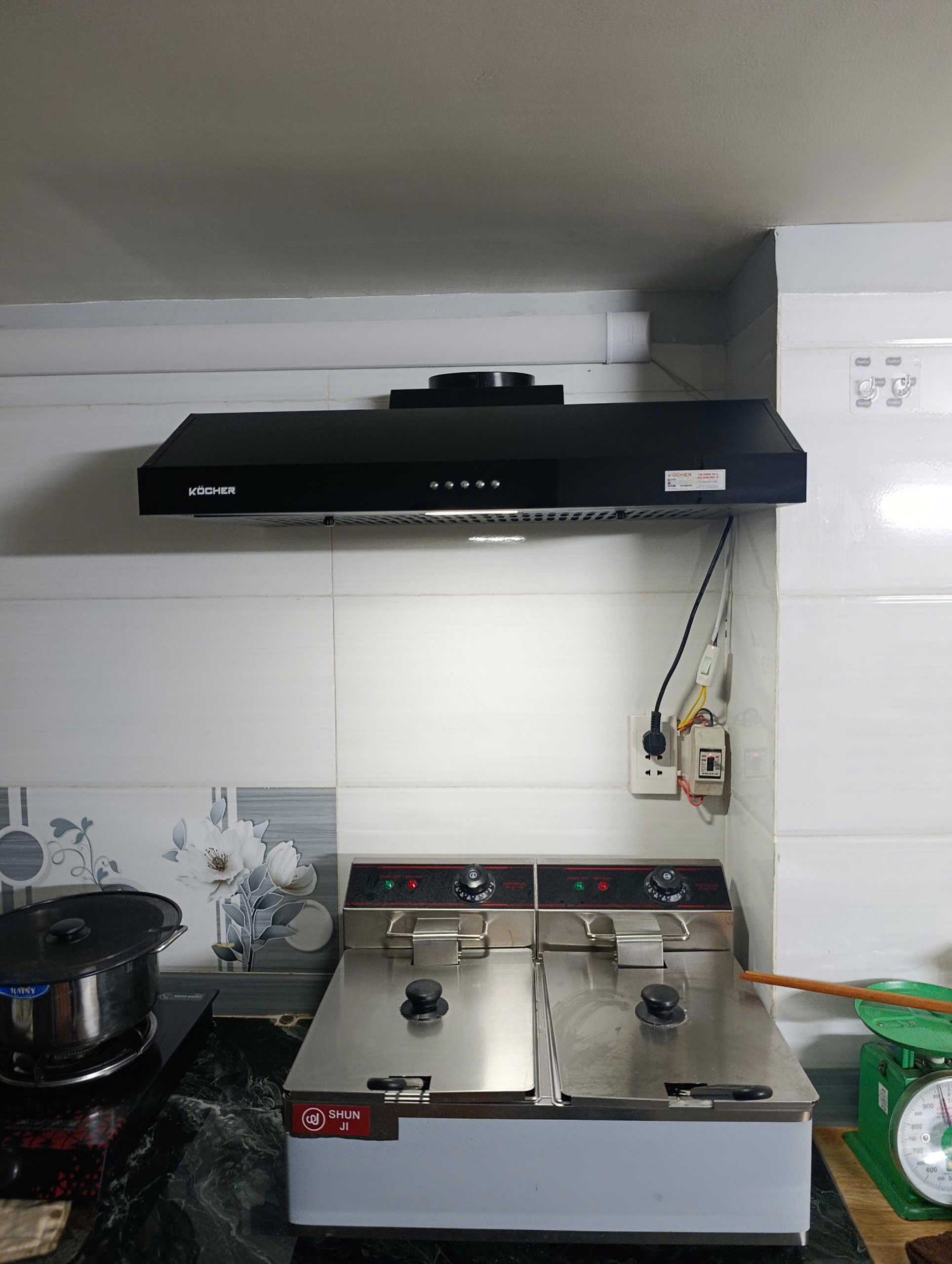 Máy Hút Mùi Kocher K-6070V - Hàng Chính Hãng