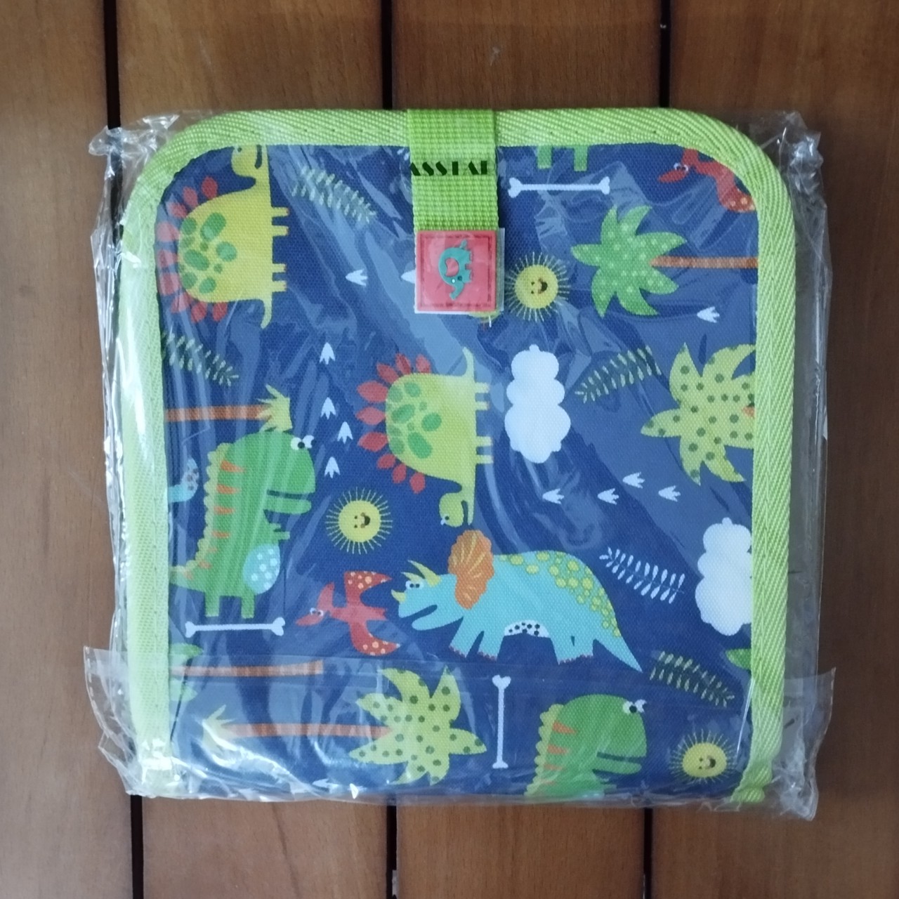 Vở Vẽ Xóa Được, Vở Tự Xóa, Sách Viết Xóa Được 10 Trang Tặng Kèm 6 Bút - Hàng Chính Hãng