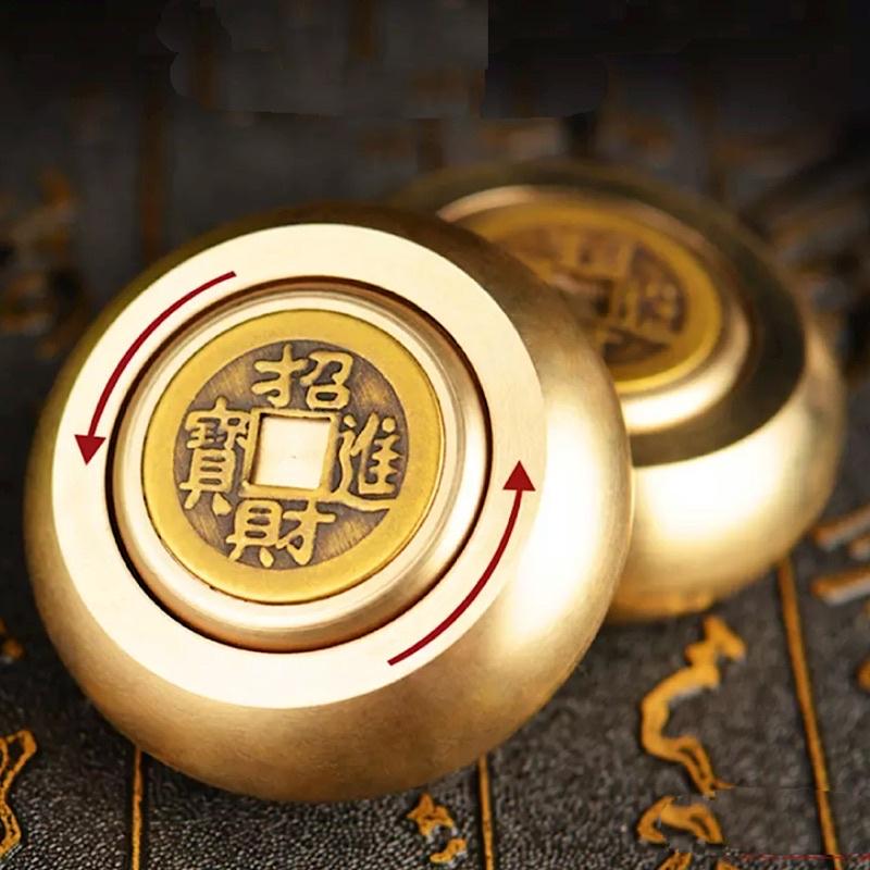 Đồng xu xoay cải vận kích vận tài lộc
