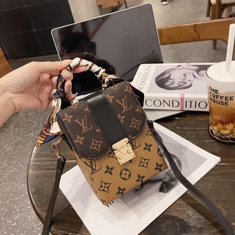Túi xách, túi đeo vai nữ MiiZzu dáng cốp đi chơi, đi làm đựng điện thoại, mỹ phẩm size 17cm + Tặng khăn lụa