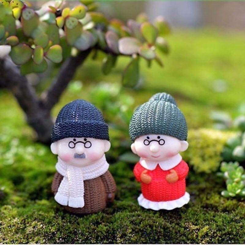 Ông bà già mãi bên nhau bạn nhé