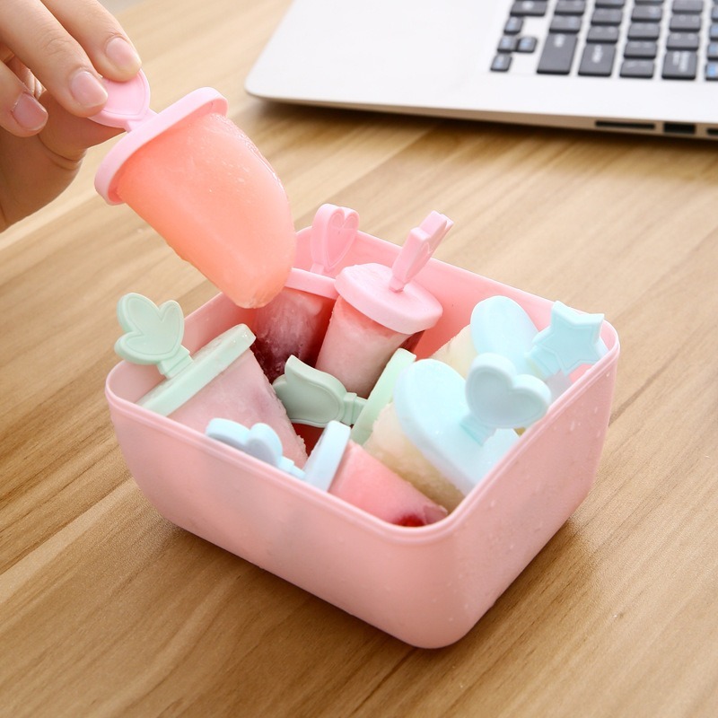 Khuôn Làm Kem 8 Que Có Nắp Đậy Tự Làm Kem Tại Nhà Cho Bé Tiện Lợi - Giao Màu Và Hình Ngẫu Nhiên