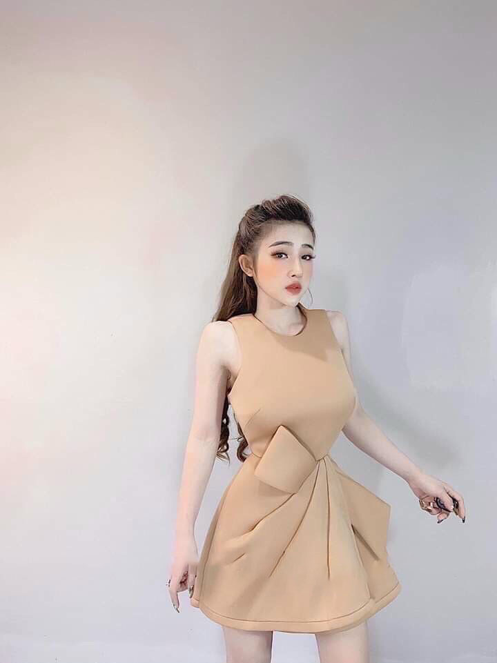 Đầm xếp ly nơ