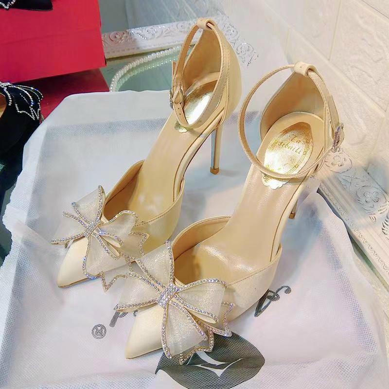 Giày cao gót gắn nơ 8cm