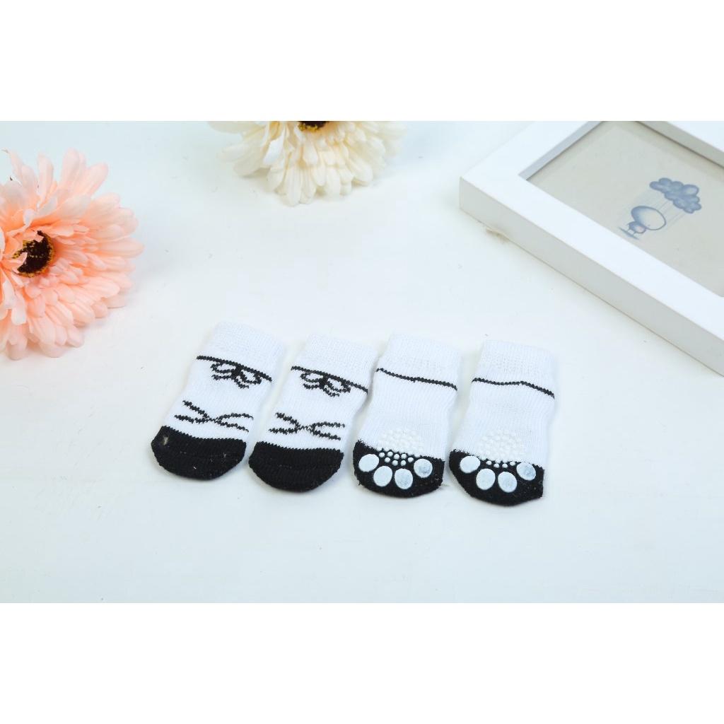 Set 4 đôi vớ dệt kim mềm mại chống trượt hình chú chó hoạt hình dễ thương