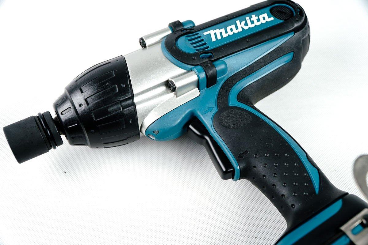 MÁY SIẾT BU LÔNG DÙNG PIN MAKITA DTW450Z  - HÀNG CHÍNH HÃNG