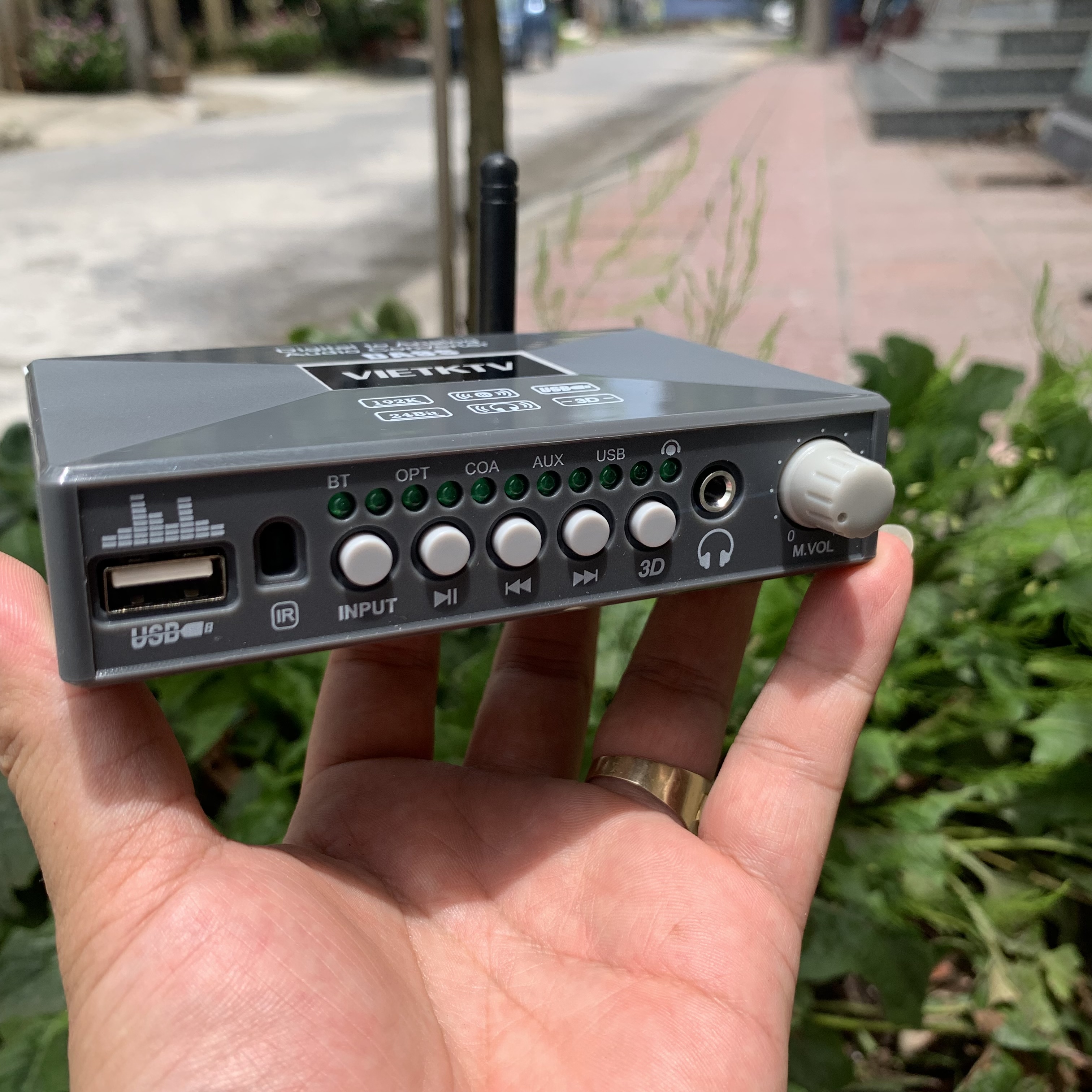 VietKTV DA9S - DAC giải mã âm thanh nghe nhạc chất lượng cao 24bit - Có khiển từ xa, bluetooth 5.0 - Chuyển đổi quang học sang AV - Hàng chính hãng